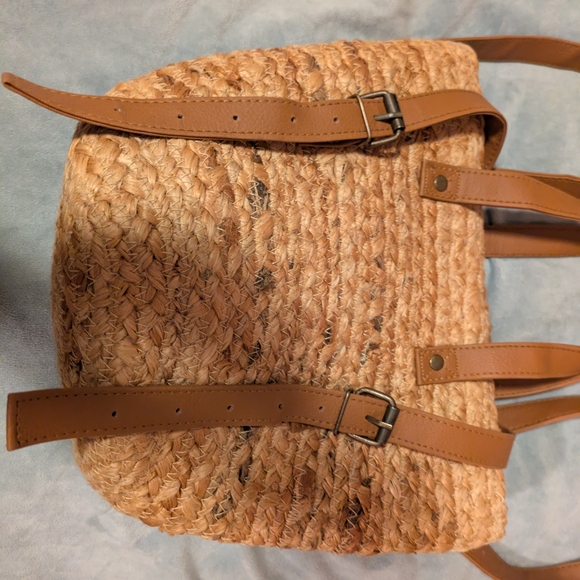 XIX Palms boho insulated cooler beach/picnic bag with towel/blanket straps - Picture 2 of 8